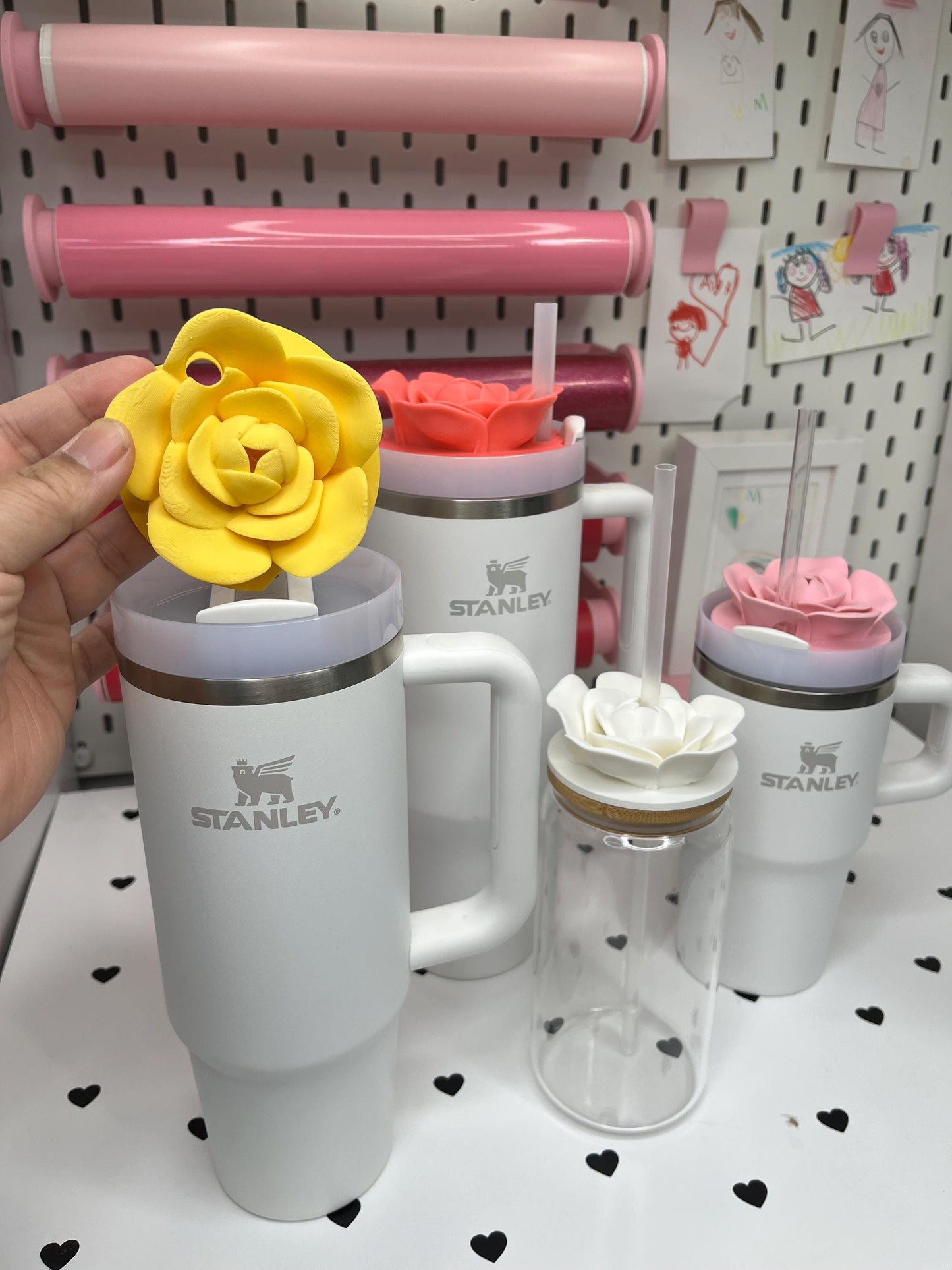 Rose Topper 3MF Files ā 20oz, 30oz and 40oz Stanley | 16 oz Center and Off-Center Straw Lids for Libbey Cups | Digital Download