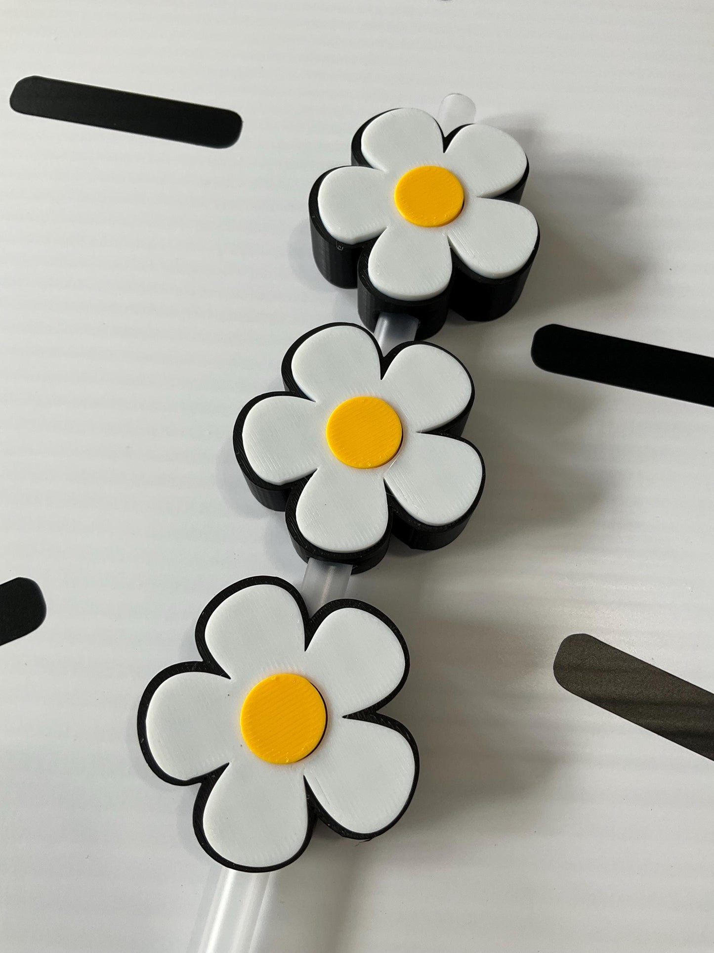 3D Printed Daisy Straw Topper: Reusable Floral Cup Charm by Lina Loves Two, handmade in Los Angeles CA